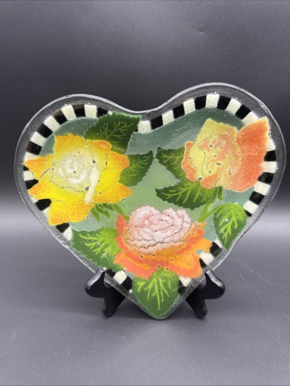 Signed Peggy Karr Floral Flower Rose Checkered Fused Glass Heart Plate Trinket